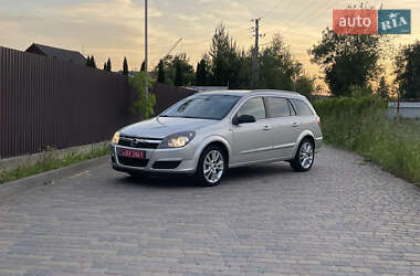 Универсал Opel Astra 2005 в 