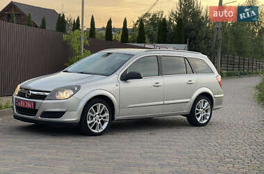 Универсал Opel Astra 2005 в 