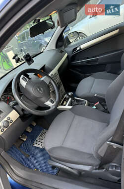 Универсал Opel Astra 2008 в 