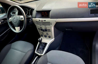 Універсал Opel Astra 2007 в 