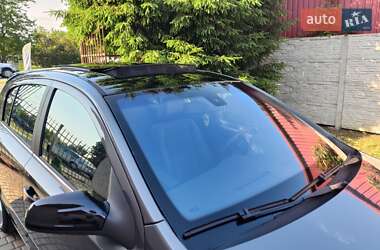Хэтчбек Opel Astra 2009 в 