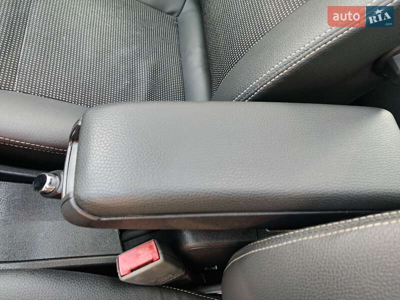 Хетчбек Opel Astra 2009 в Полтаві