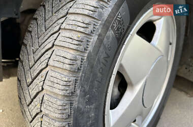 Седан Opel Astra 2006 в 