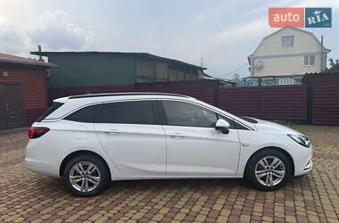 Универсал Opel Astra 2018 в 