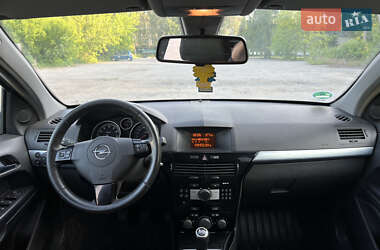 Универсал Opel Astra 2008 в 