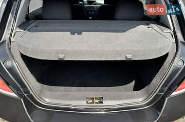 Хэтчбек Opel Astra 2006 в 