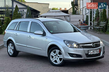 Універсал Opel Astra 2009 в 
