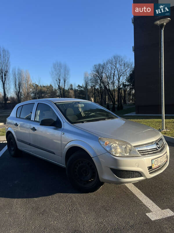 Opel Astra 2008