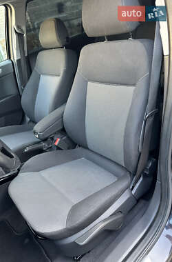 Универсал Opel Astra 2010 в 