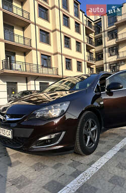 Opel Astra 2013