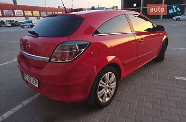 Хэтчбек Opel Astra 2007 в 