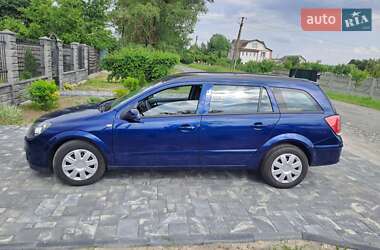 Универсал Opel Astra 2005 в 