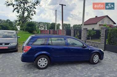 Универсал Opel Astra 2005 в 