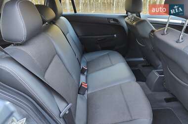 Универсал Opel Astra 2008 в 