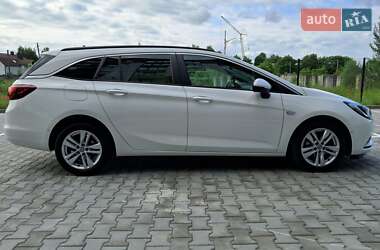 Универсал Opel Astra 2019 в 