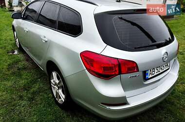 Opel Astra 2014