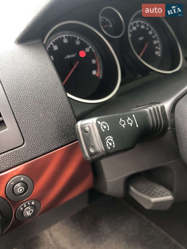 Універсал Opel Astra 2005 в Ямполі