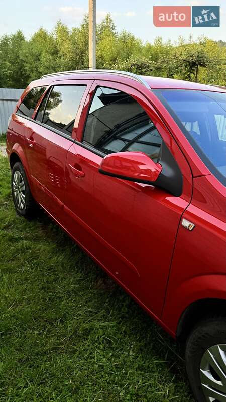 Универсал Opel Astra 2008 в 