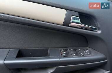 Универсал Opel Astra 2008 в 