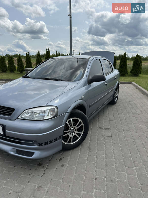Opel Astra 2007