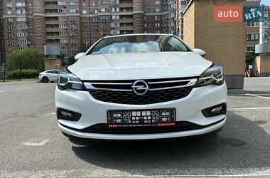 Универсал Opel Astra 2019 в 