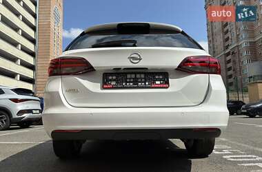 Универсал Opel Astra 2019 в 