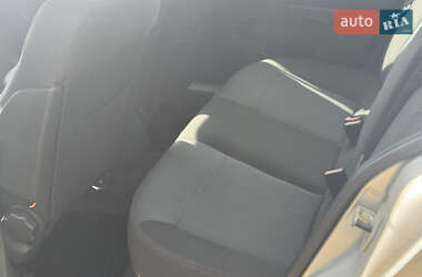 Хэтчбек Opel Astra 2005 в 