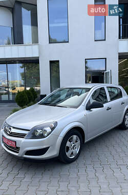 Opel Astra 2009 Opel Astra 2009