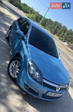 Хетчбек Opel Astra 2005 в Кам'янському
