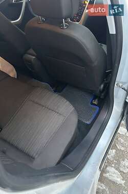 Универсал Opel Astra 2012 в 