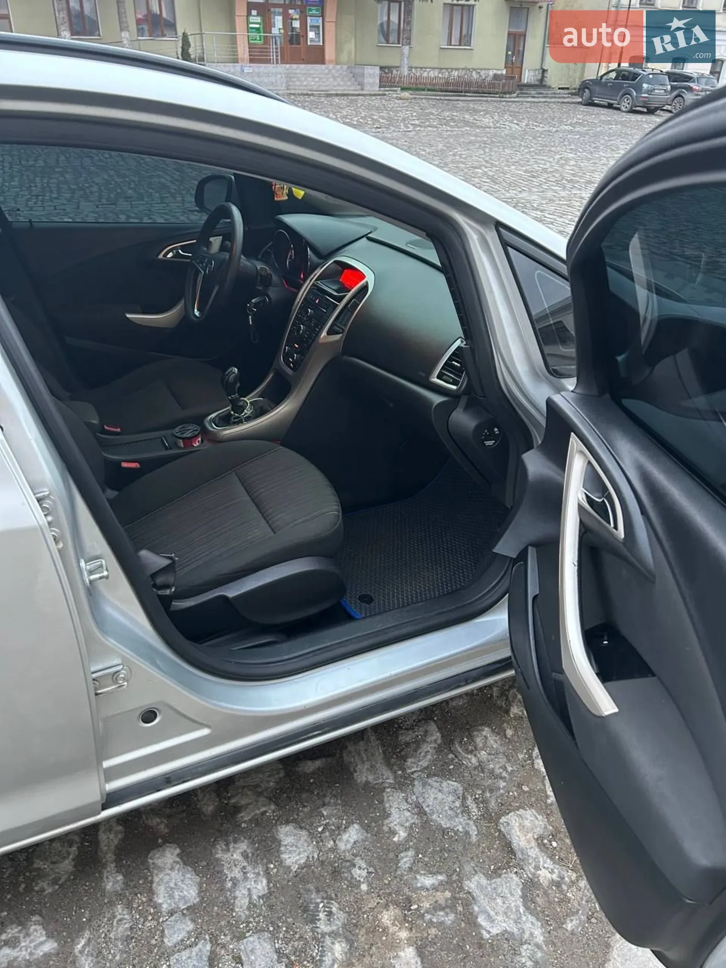 2012 Opel Astra - мініатюра 12