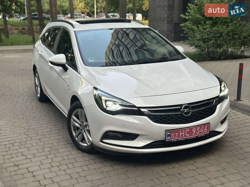 Универсал Opel Astra 2019 в 