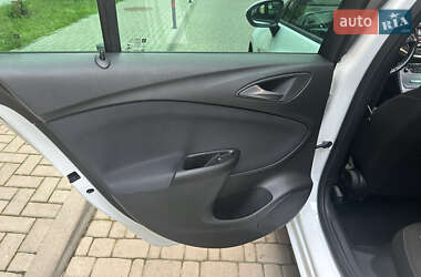 Универсал Opel Astra 2019 в 