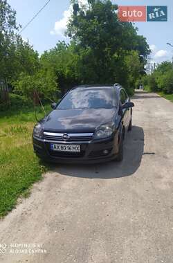 Універсал Opel Astra 2006 в Харкові