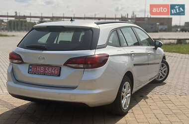 Универсал Opel Astra 2019 в 