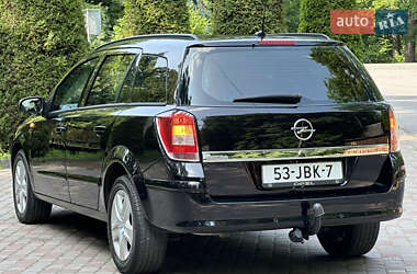 Универсал Opel Astra 2009 в 