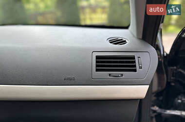 Универсал Opel Astra 2009 в 