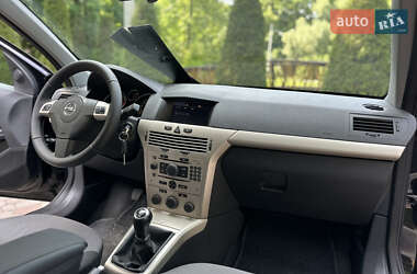 Универсал Opel Astra 2009 в 