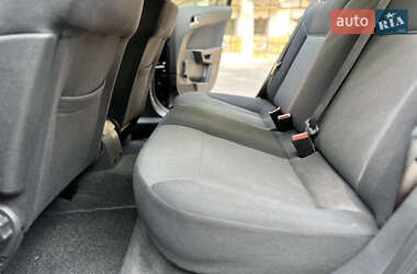 Универсал Opel Astra 2009 в 