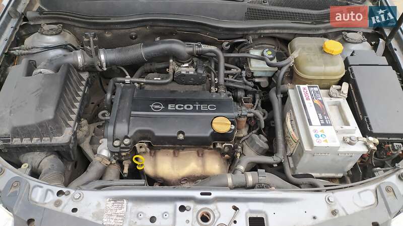 Хэтчбек Opel Astra 2007 в Киеве