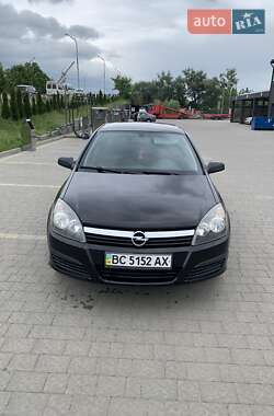 Хэтчбек Opel Astra 2006 в Дрогобыче