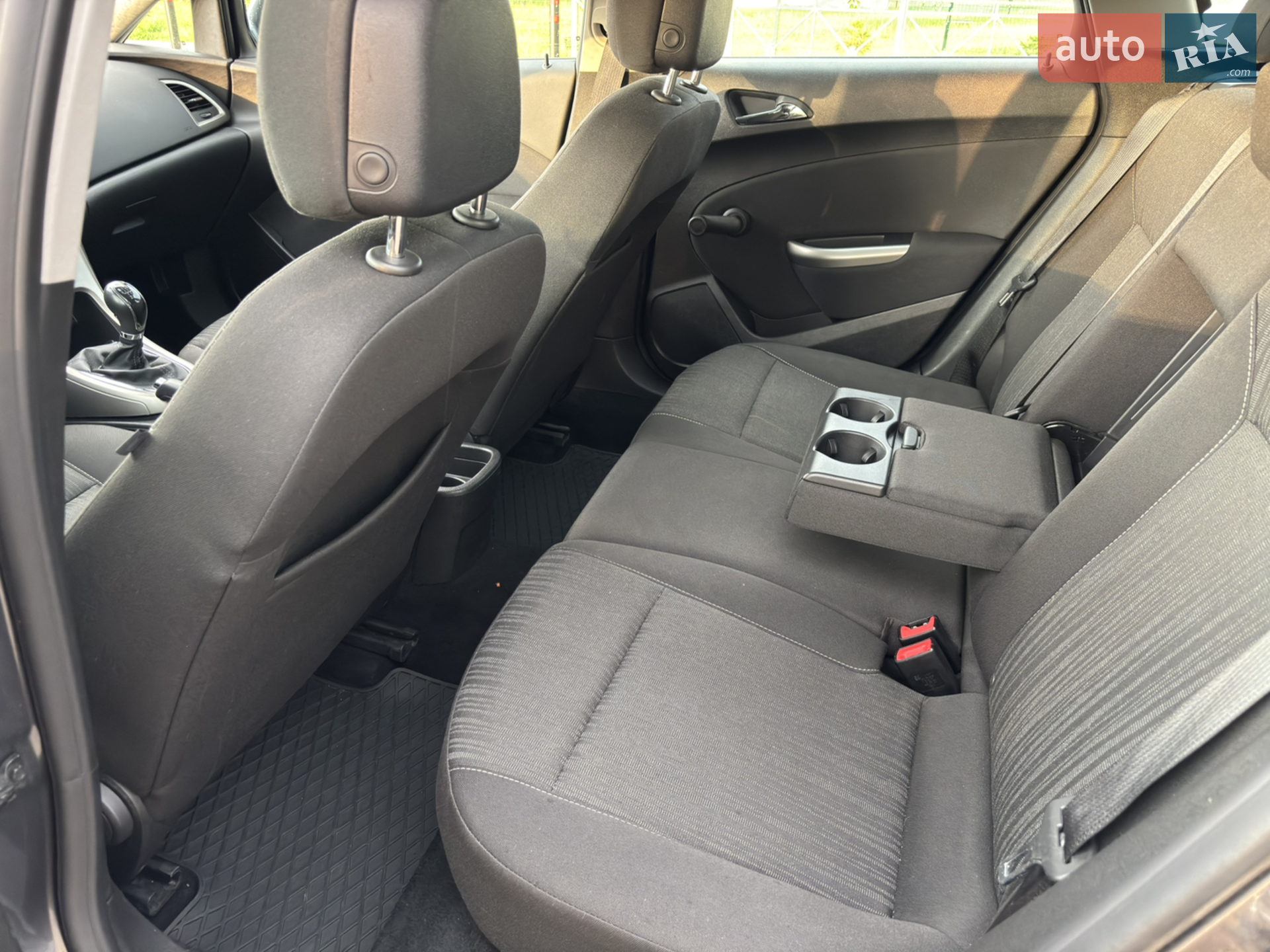 2011 Opel Astra - мініатюра 20