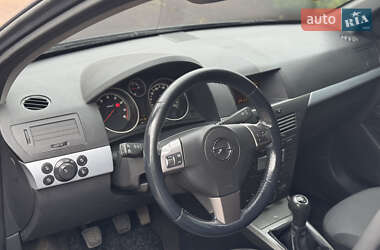Универсал Opel Astra 2007 в 