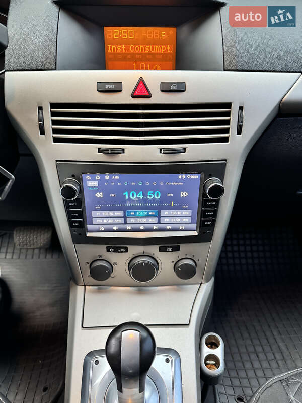 Хэтчбек Opel Astra 2007 в Черкассах