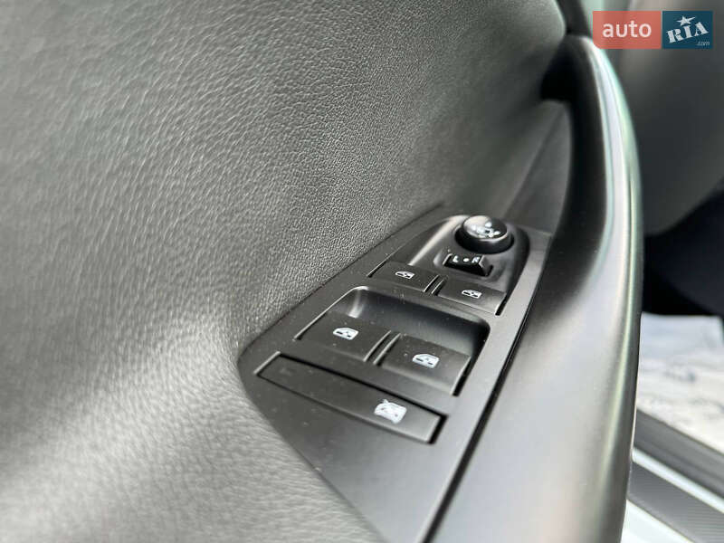 Универсал Opel Astra 2021 в Дрогобыче