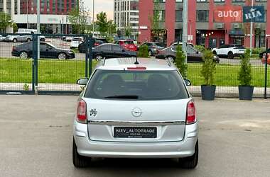 Универсал Opel Astra 2009 в 