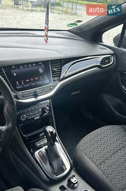 Универсал Opel Astra 2016 в 