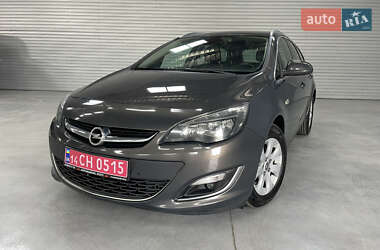 Универсал Opel Astra 2015 в 
