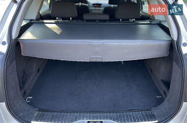 Универсал Opel Astra 2006 в 