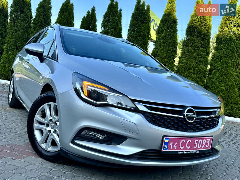 Универсал Opel Astra 2018 в Трускавце